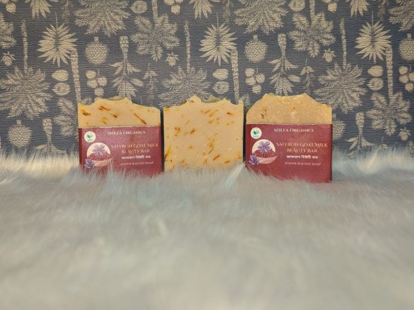 Saffron Goatmilk Beauty Bar - Image 4